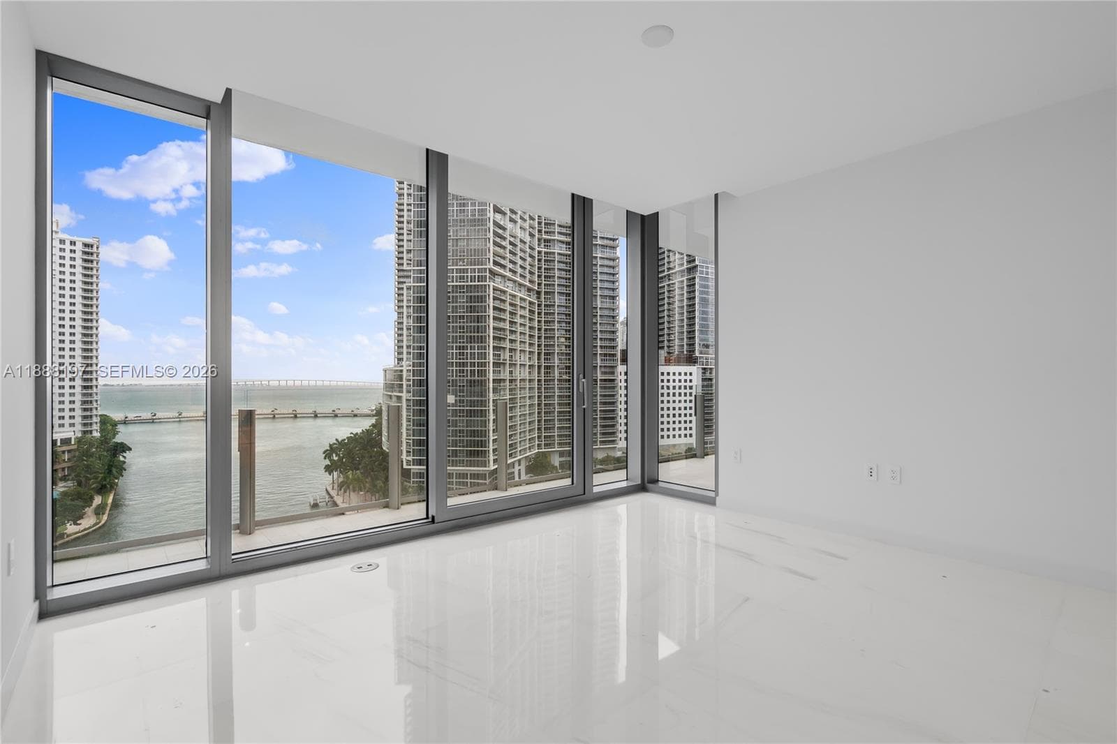 300 Biscayne Blvd Way 1103 photo 19