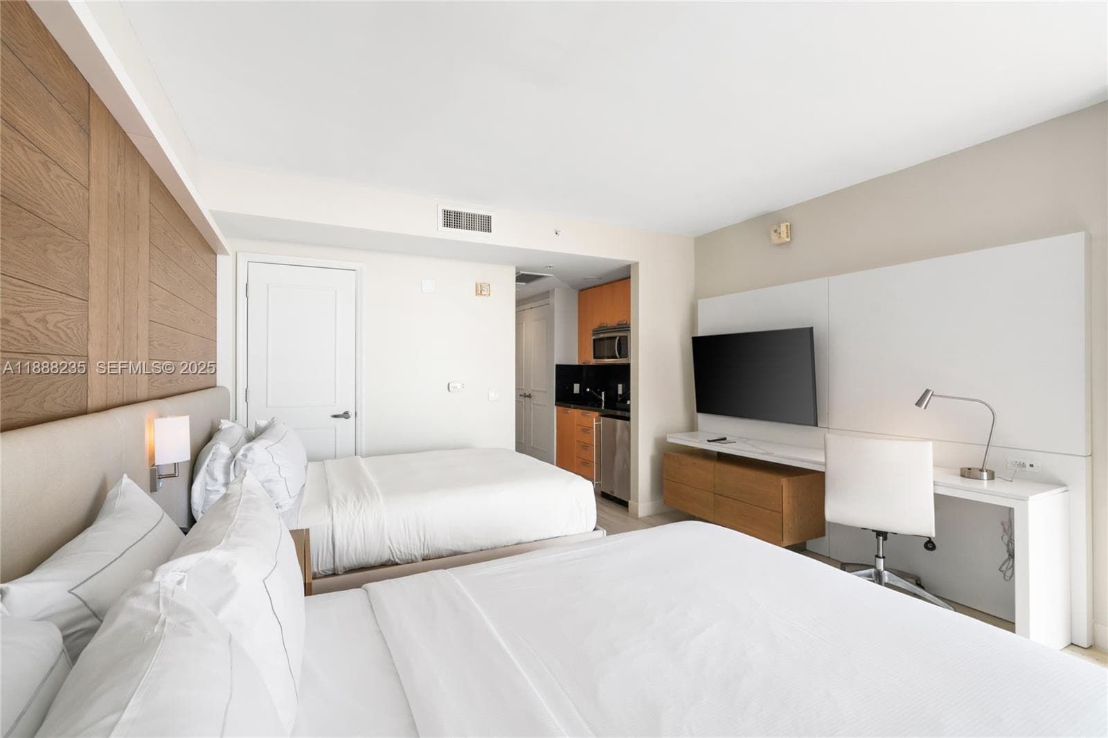 505 N Fort Lauderdale Beach Blvd 1215 photo 6