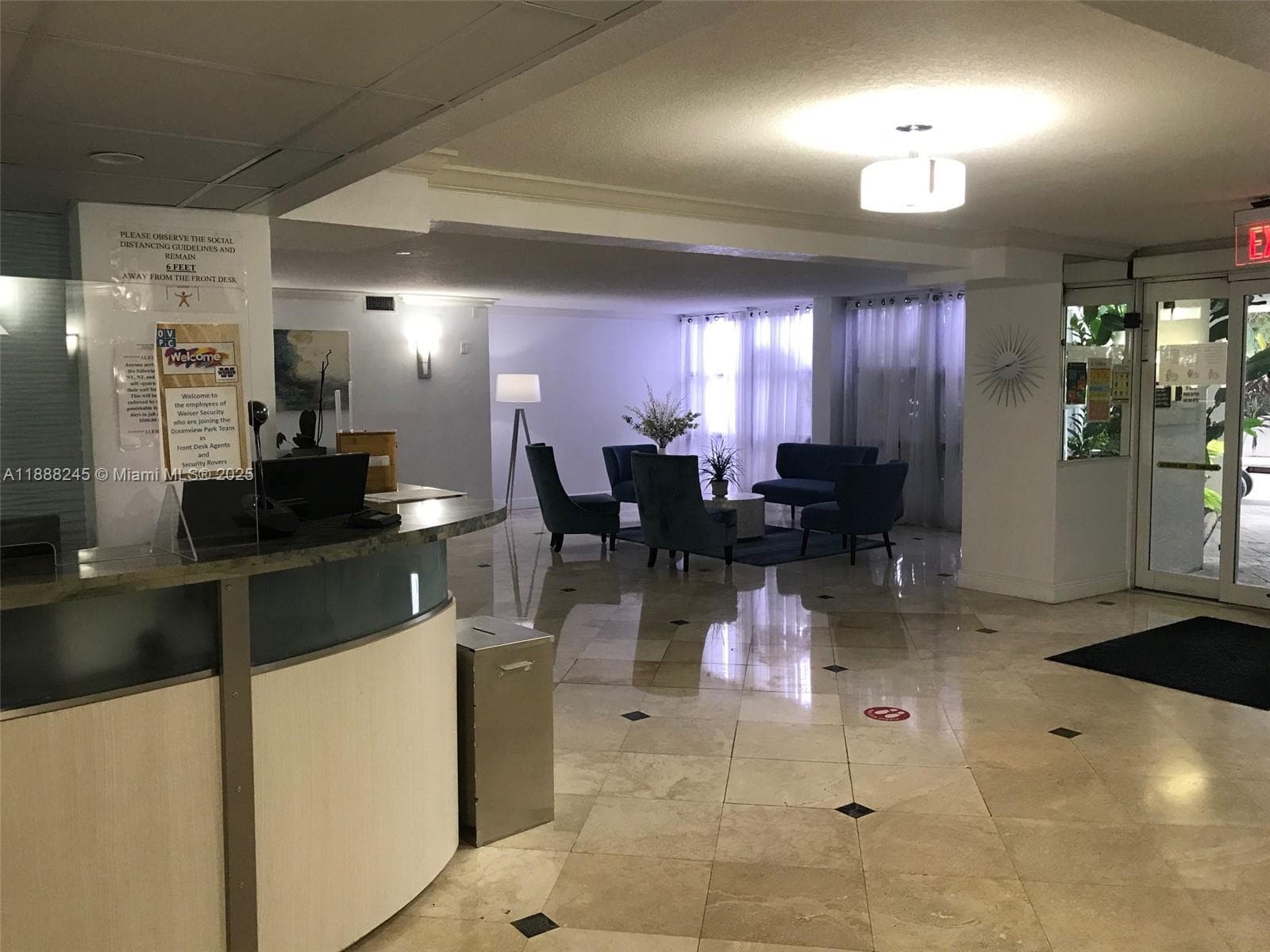 1000 Parkview Dr 627 photo 22