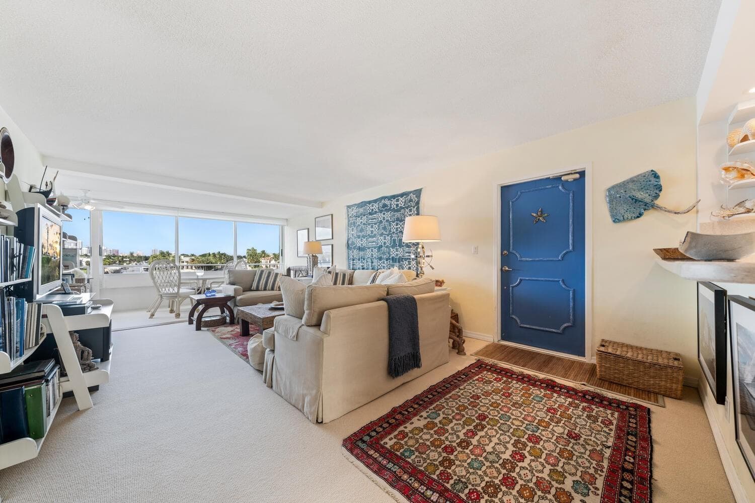 215 N Birch Road 4c photo 5