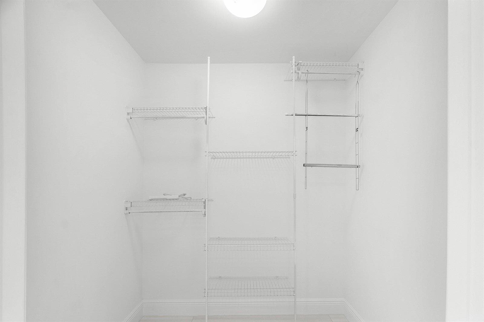 2650 Lake Shore Drive 1005 photo 16