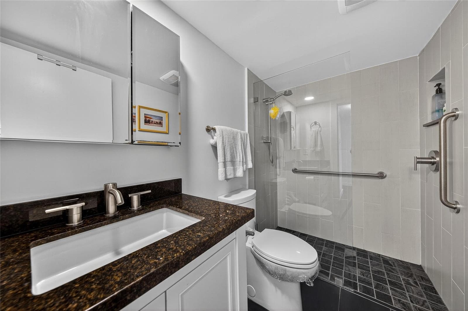 1100 SE 5th Court 58 photo 13