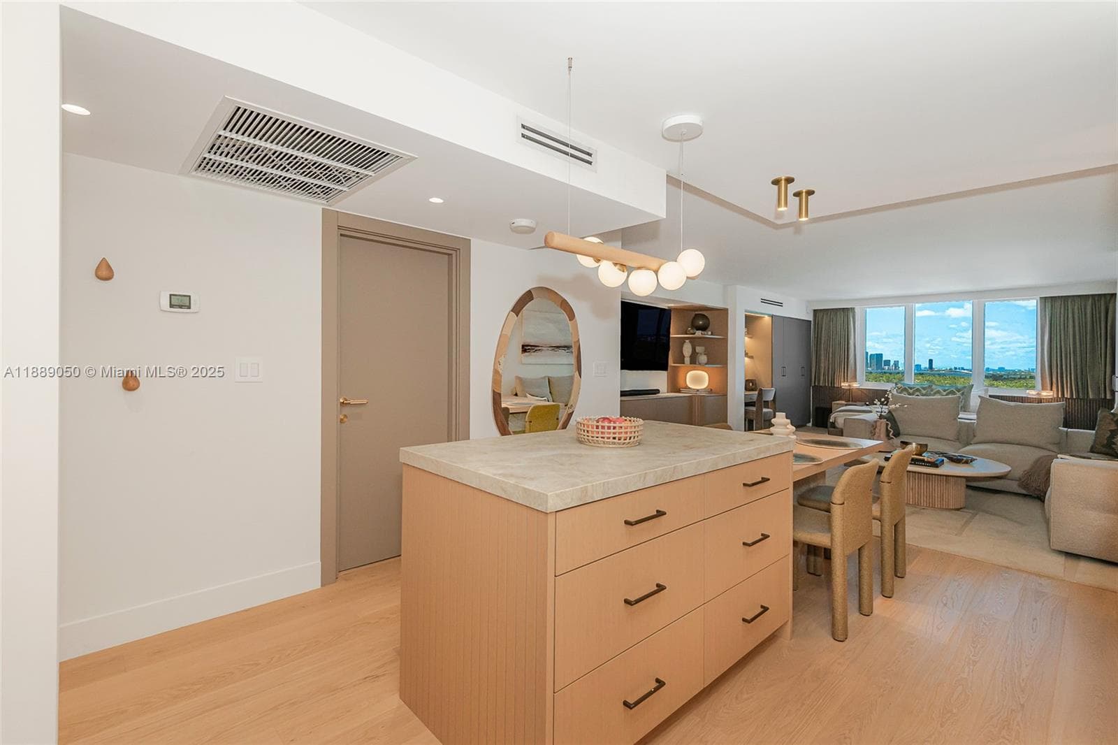 2301 Collins Ave 1527 photo 25