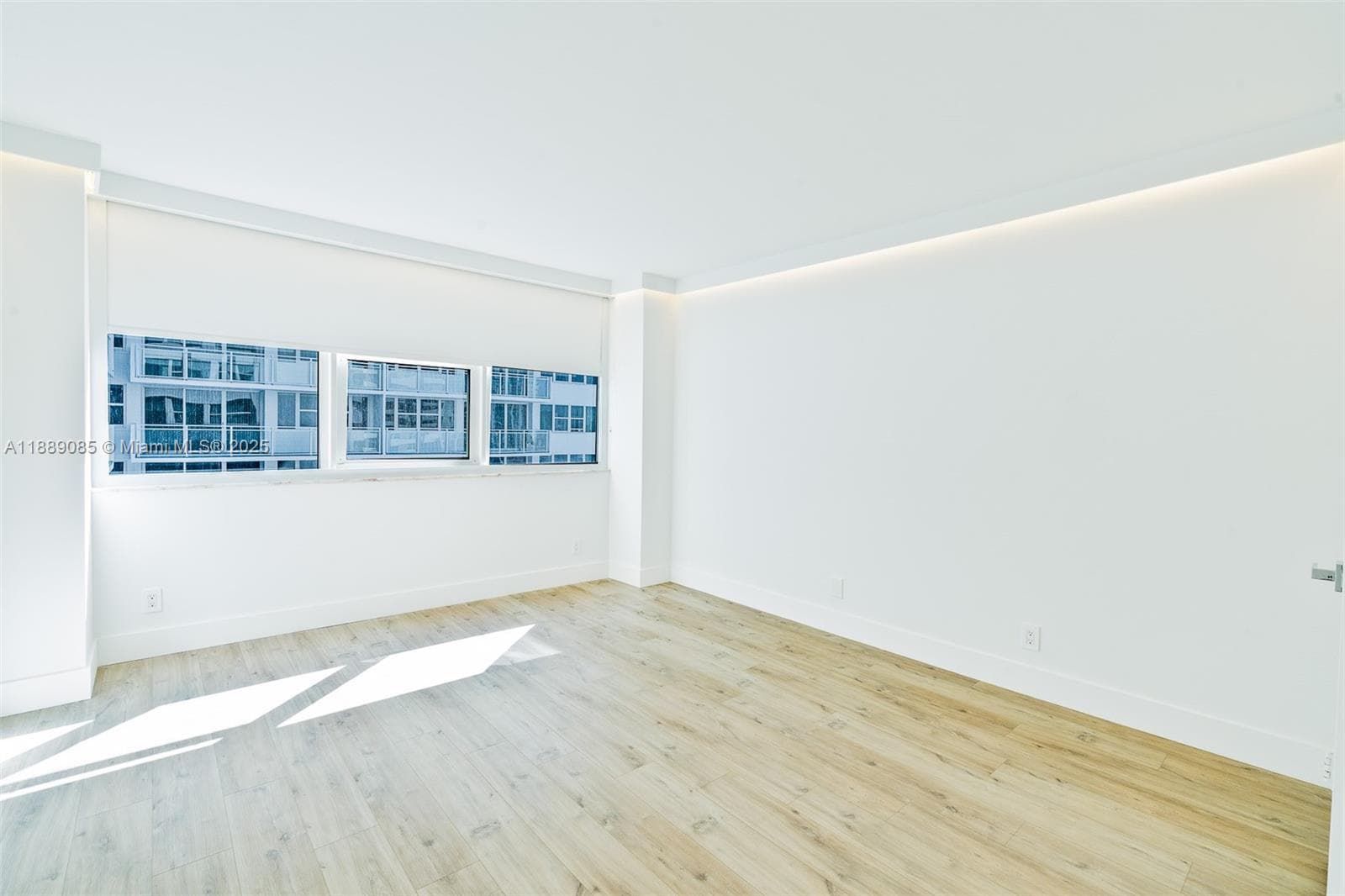 2030 S Ocean Dr 1127 photo 19