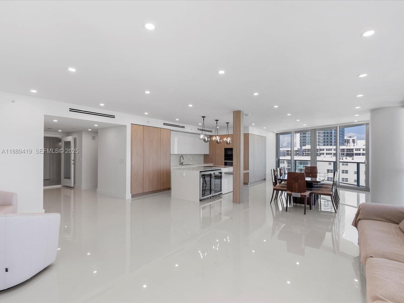 3101 S Ocean Dr 1608 photo 6