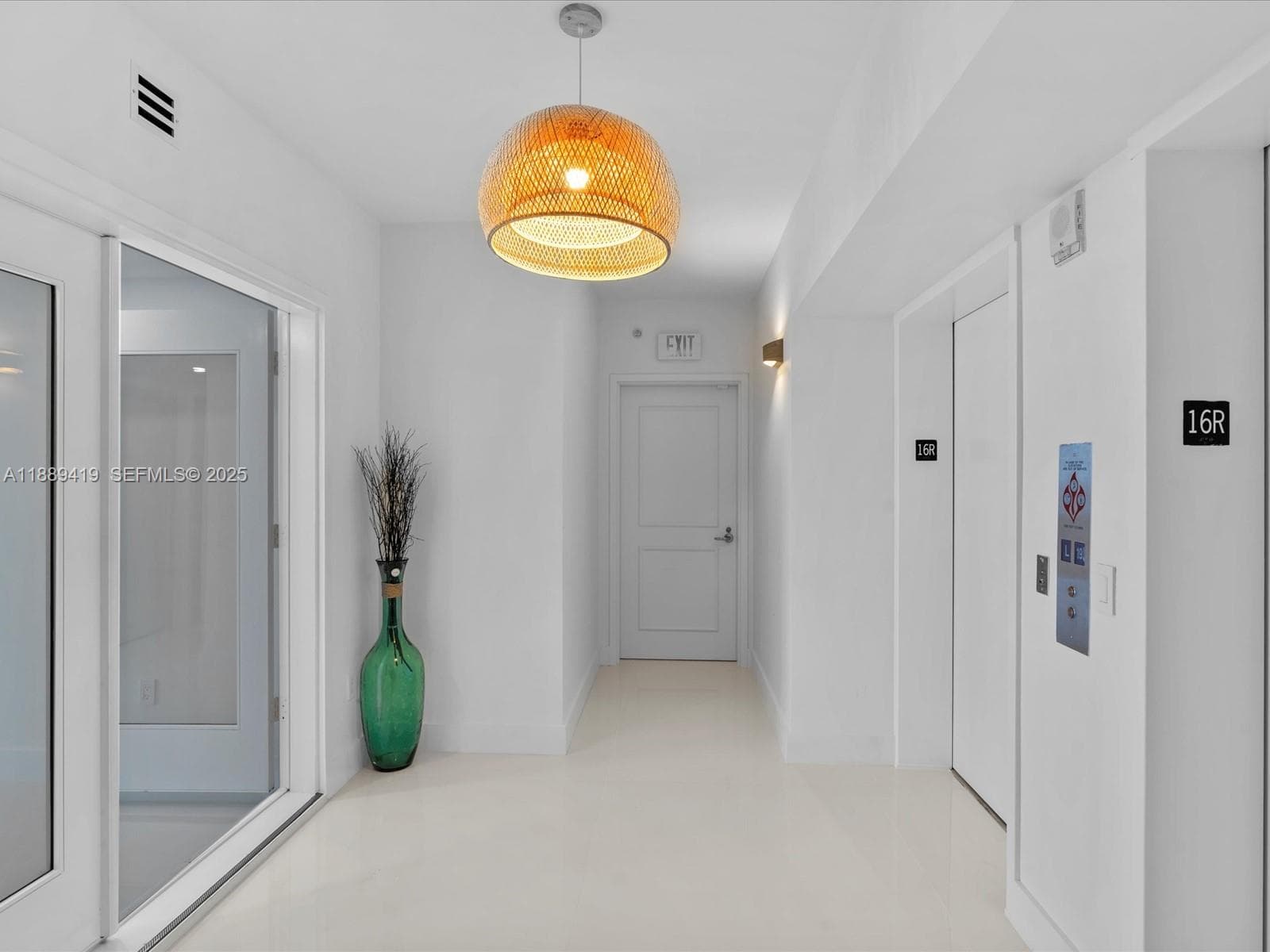 3101 S Ocean Dr 1608 photo 3