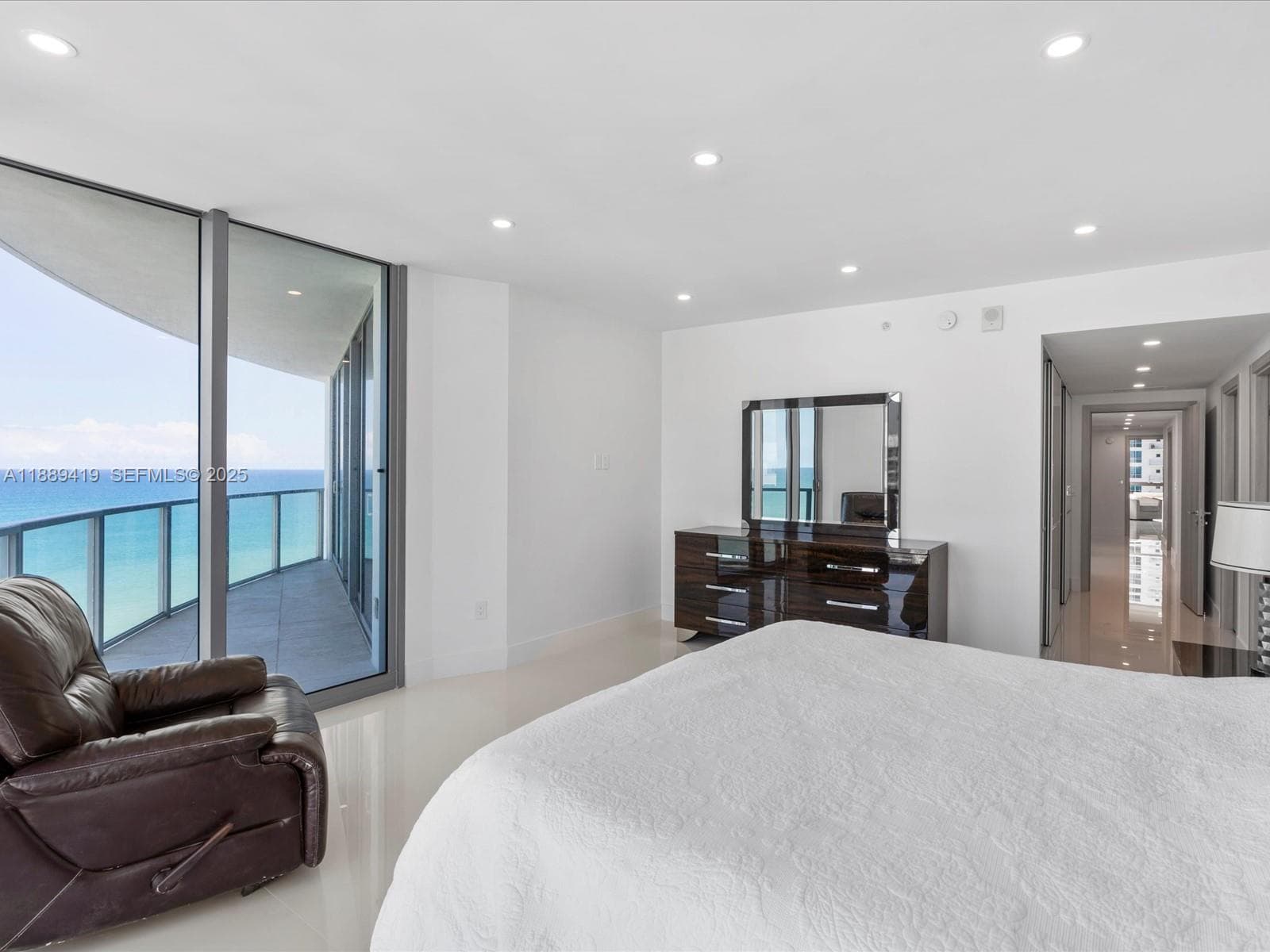 3101 S Ocean Dr 1608 photo 24