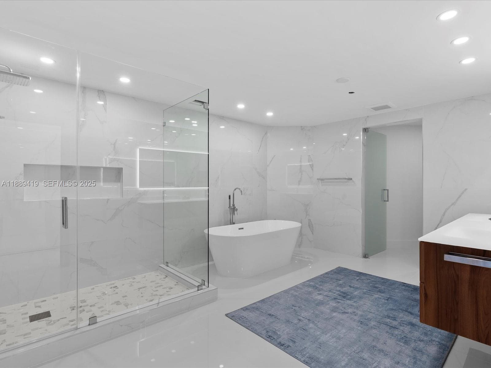 3101 S Ocean Dr 1608 photo 25