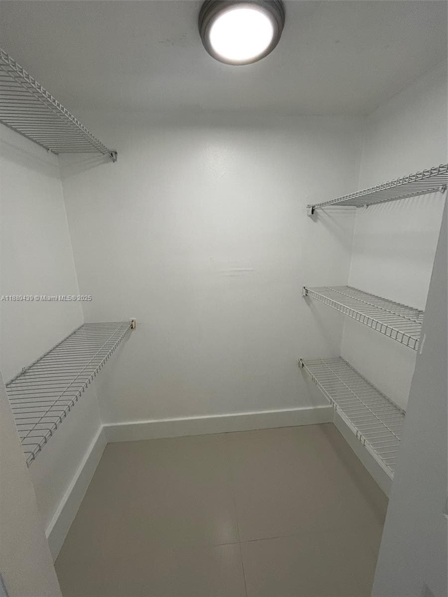 20505 Country Club Dr 2132 photo 15