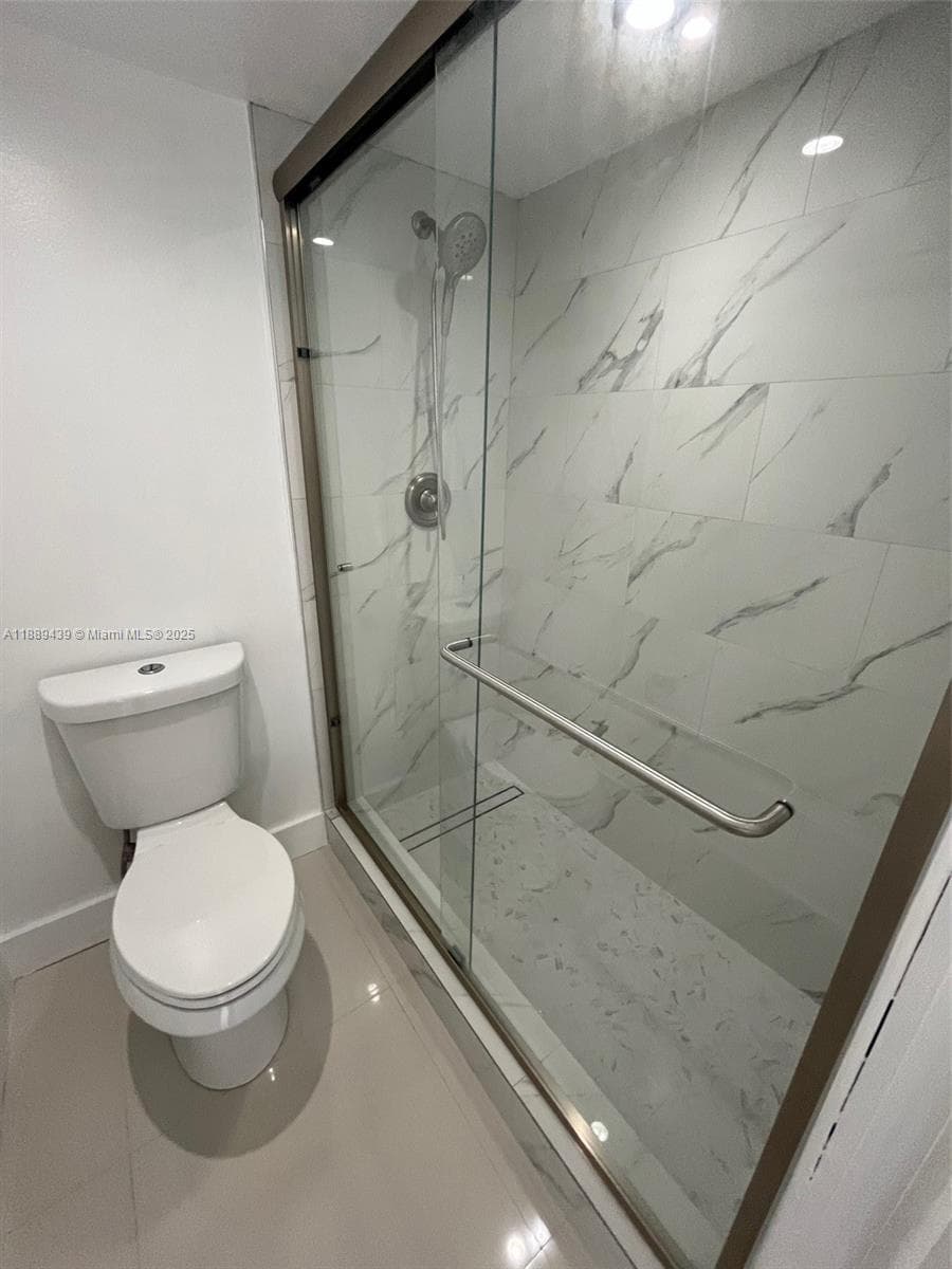 20505 Country Club Dr 2132 photo 19