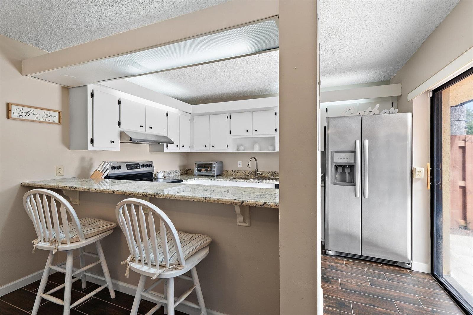 825 Center Street 30a photo 13