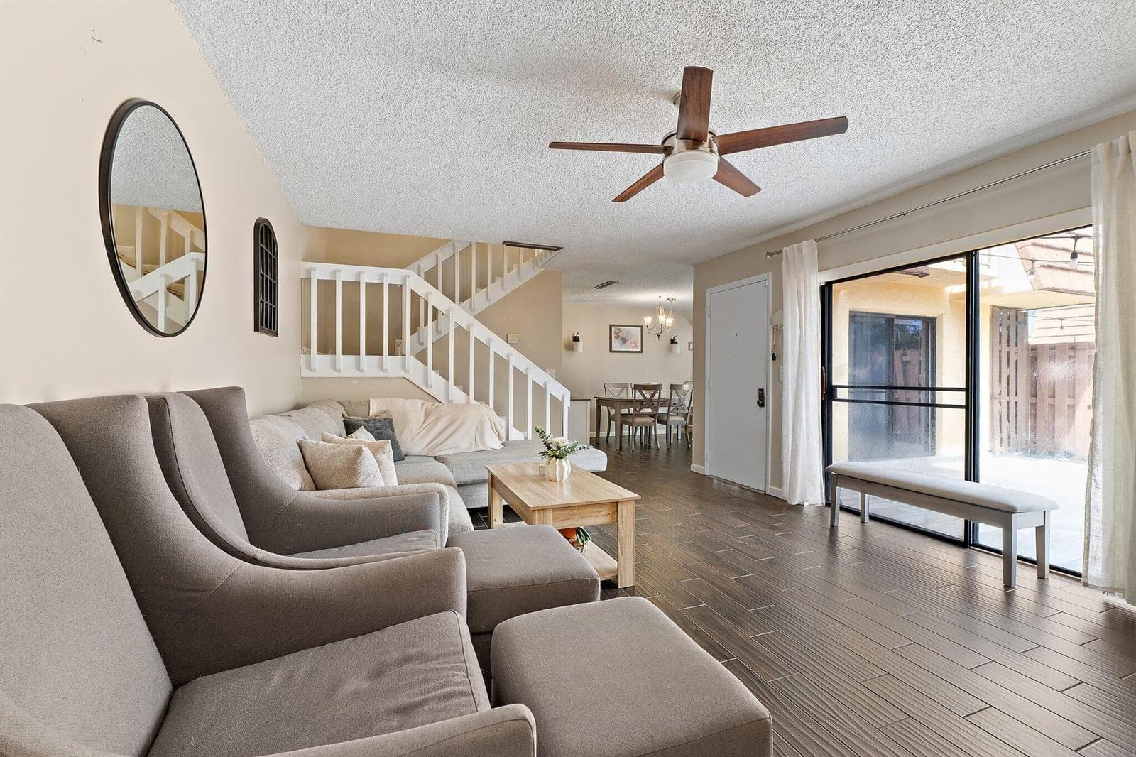 825 Center Street 30a photo 10