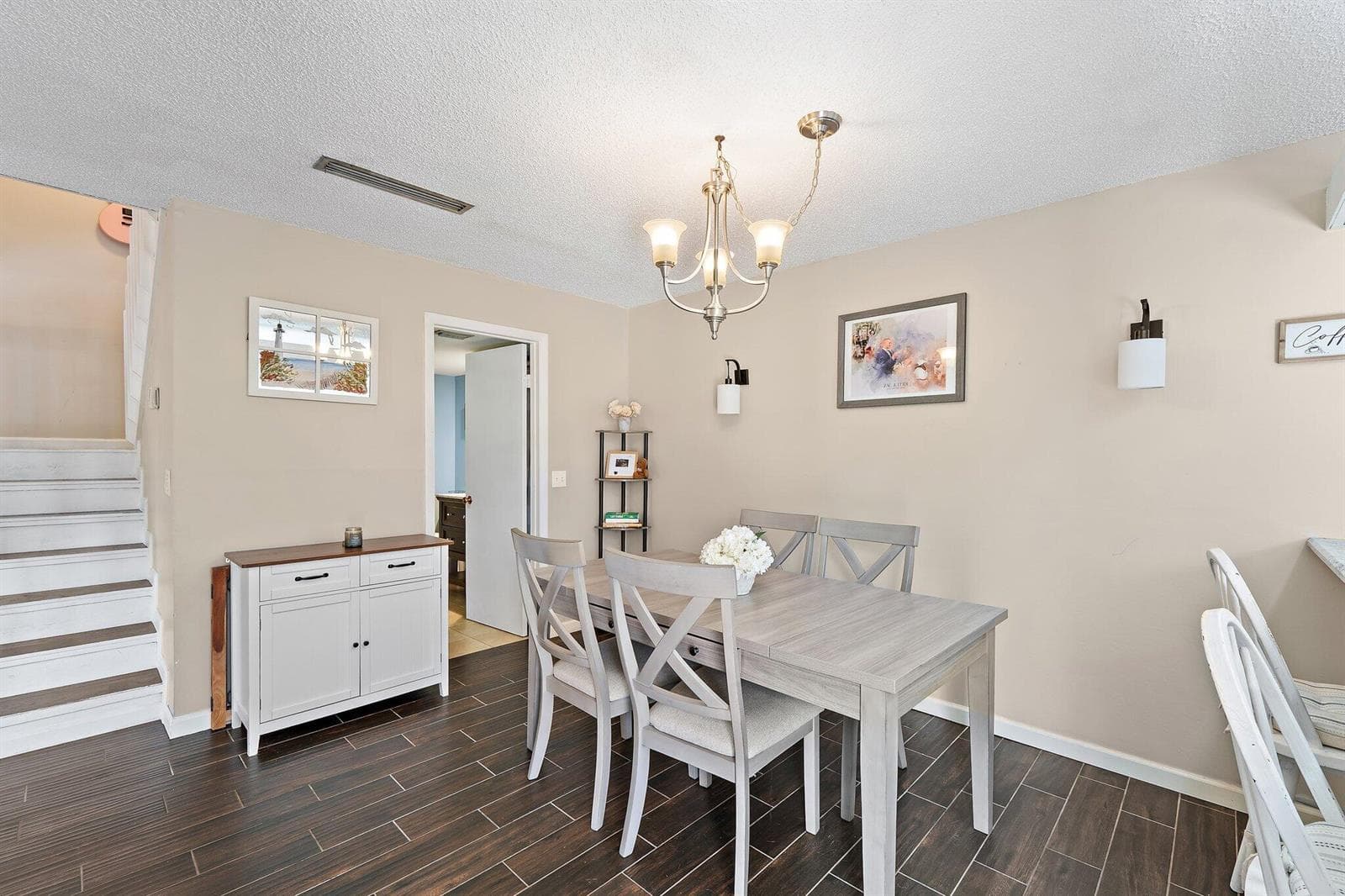 825 Center Street 30a photo 11