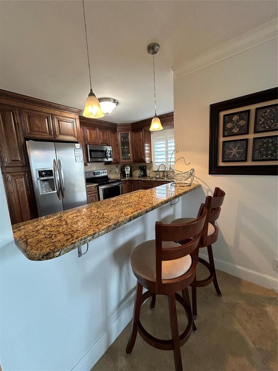 1200 Hibiscus Avenue 702 photo 14
