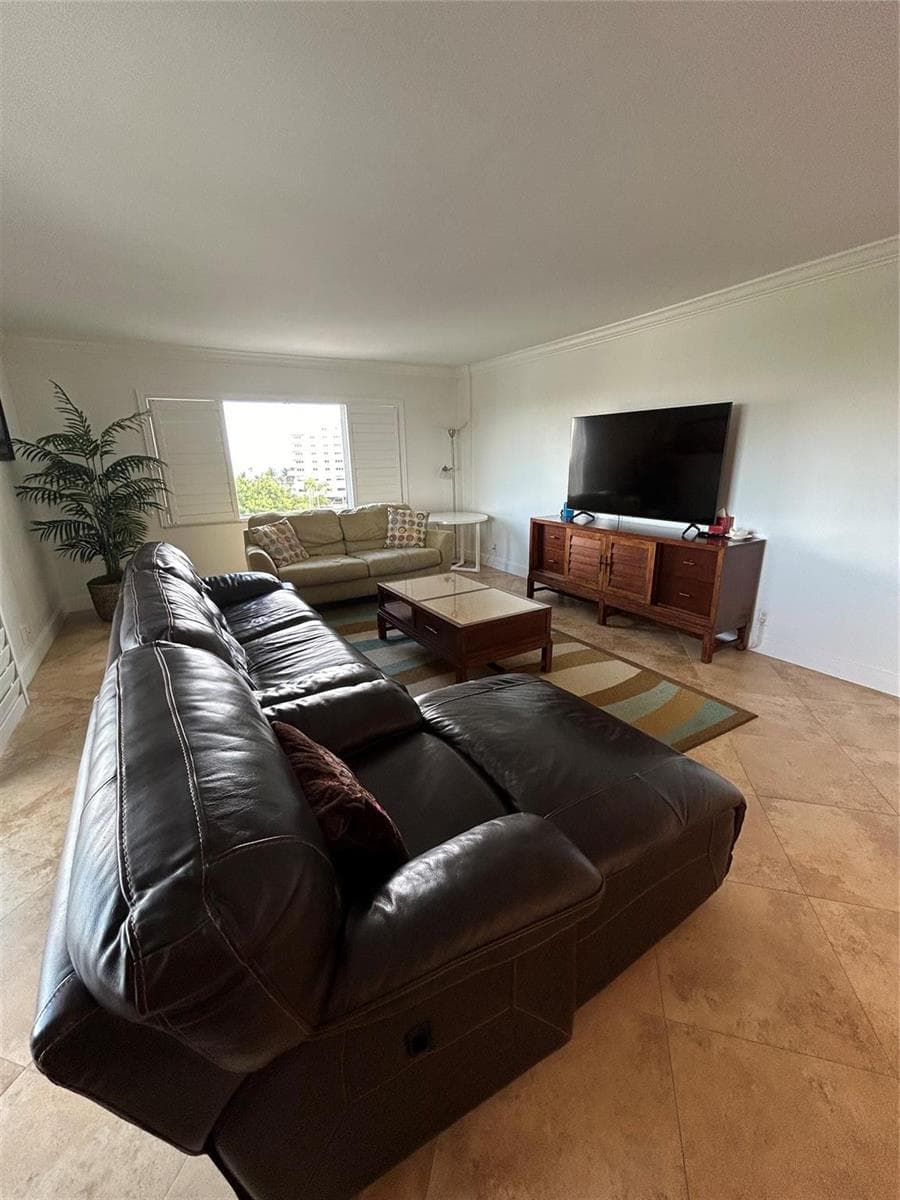 1200 Hibiscus Avenue 702 photo 15