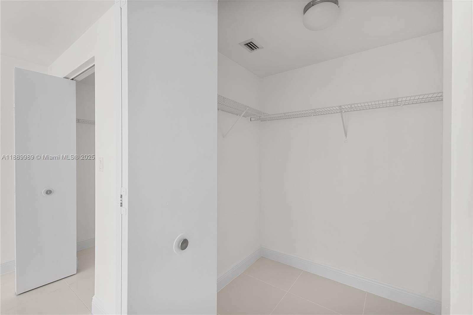 1861 NW S River Dr 406 photo 23