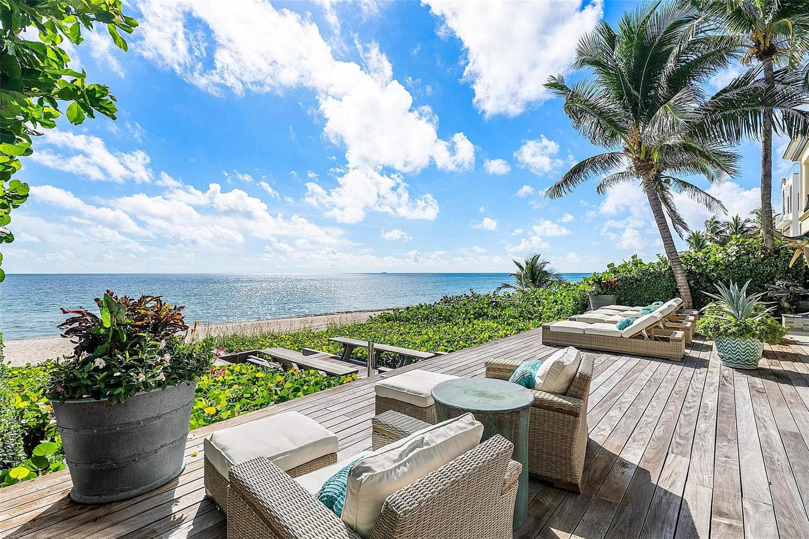 3567 S Ocean Boulevard photo 7