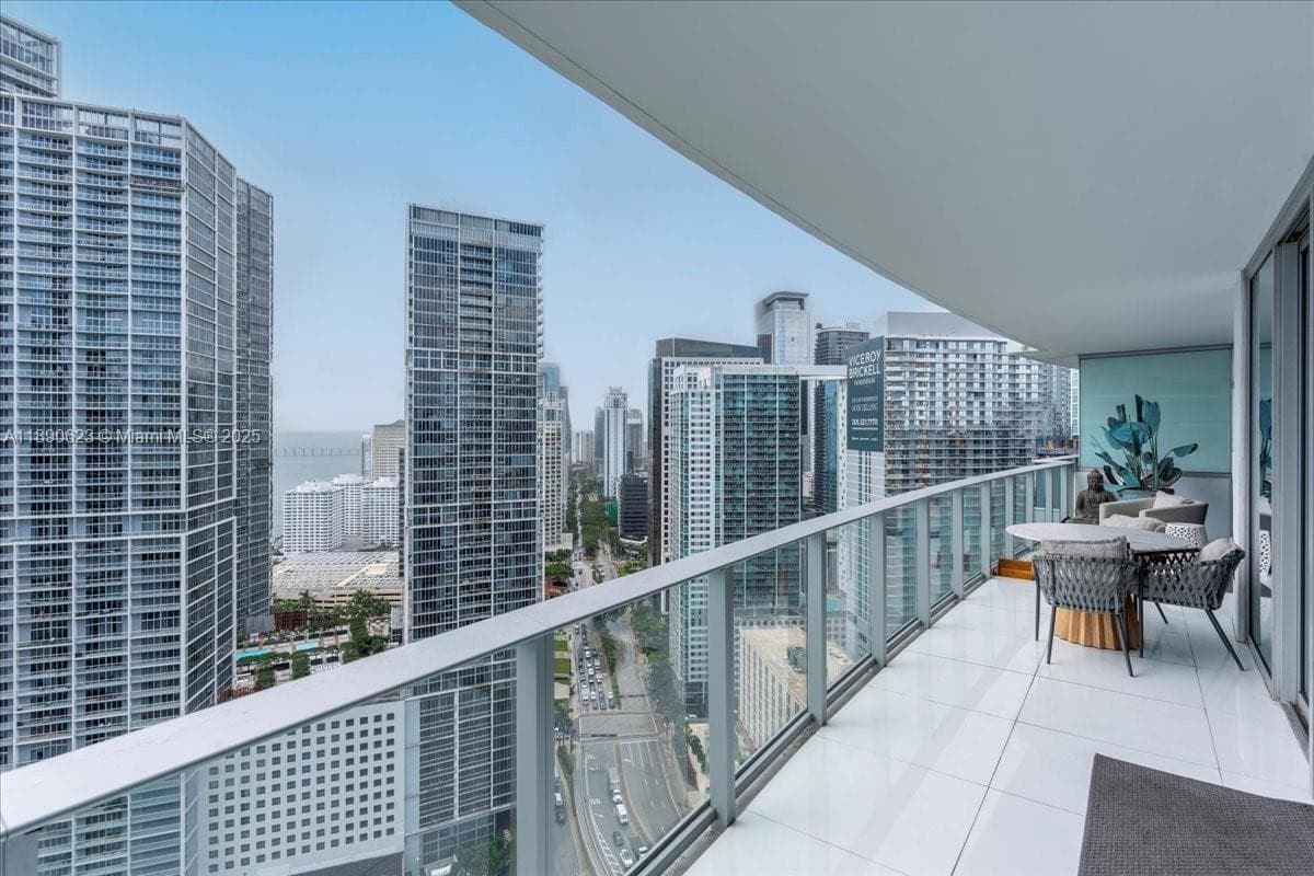 200 Biscayne Boulevard Way 3608 photo 3