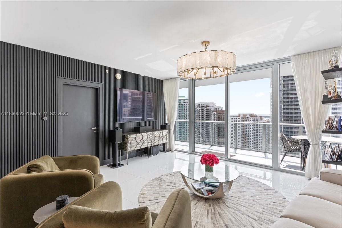 200 Biscayne Boulevard Way 3608 photo 5