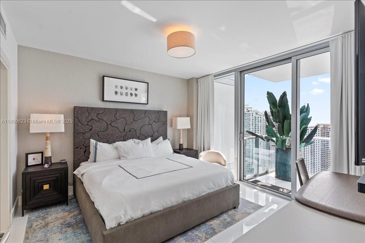 200 Biscayne Boulevard Way 3608 photo 19