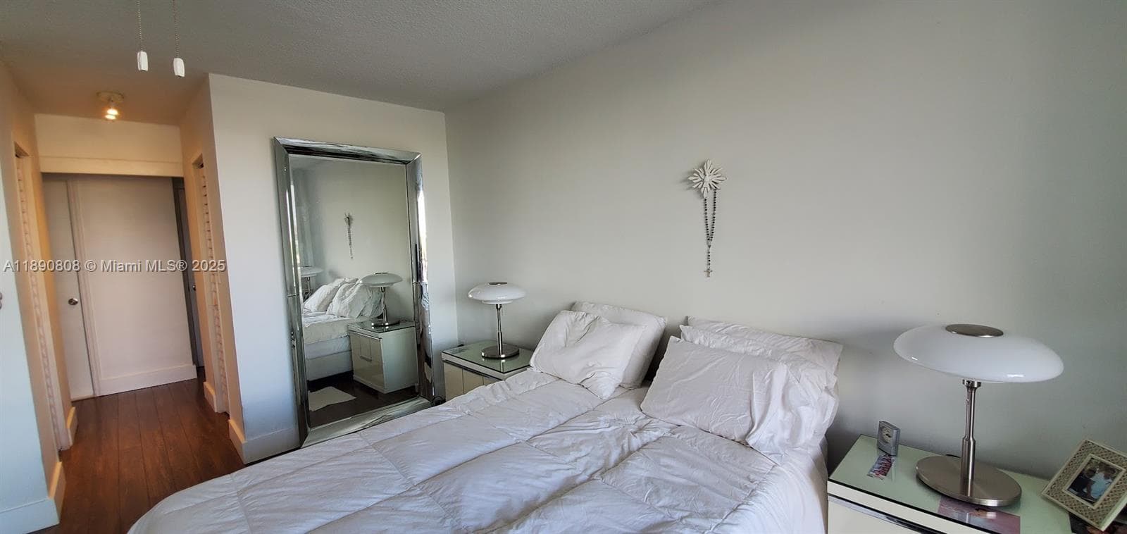 1351 NE Miami Gardens Dr 202E photo 12