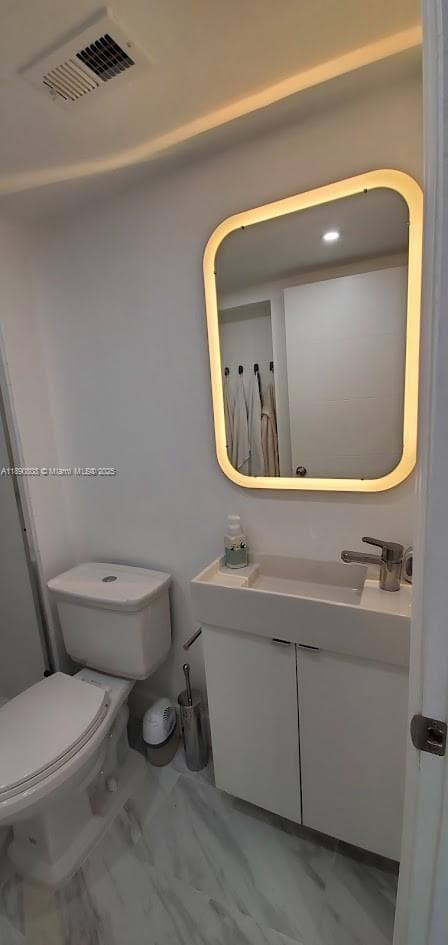 1351 NE Miami Gardens Dr 202E photo 15