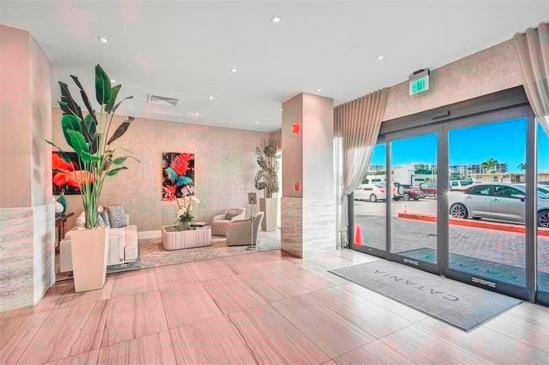 2301 S Ocean Drive 1707 photo 9