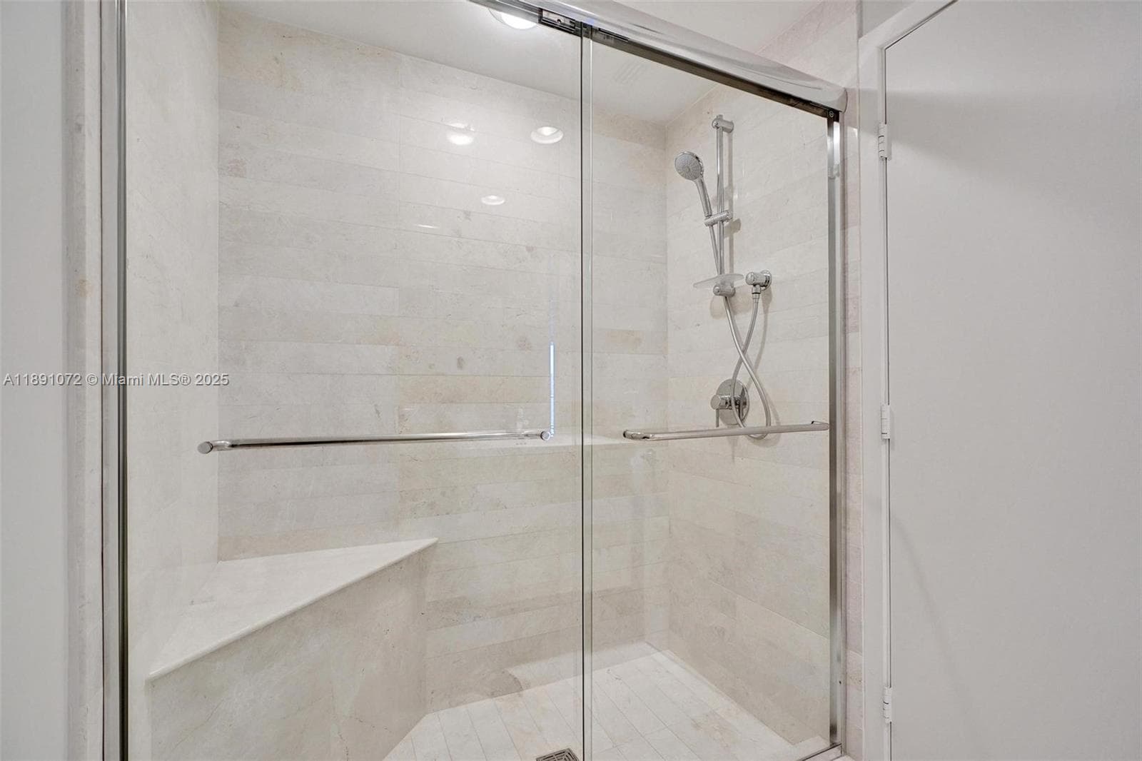 17301 Biscayne Blvd 708 photo 12
