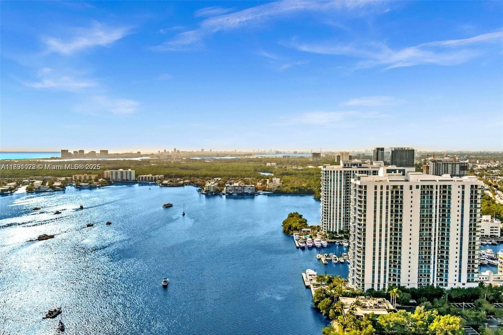 17301 Biscayne Blvd 708 photo 25
