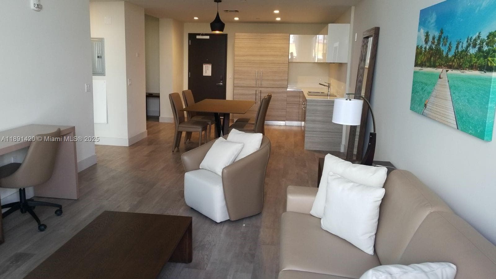 777 N OCEAN DRIVE N229 photo 1