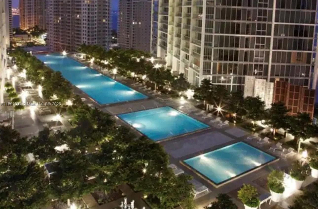 495 Brickell Ave 3706 photo 2