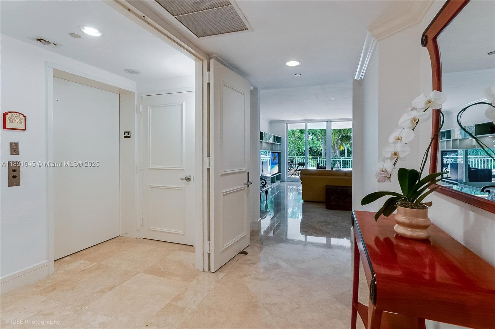 791 Crandon Blvd 303 photo 15