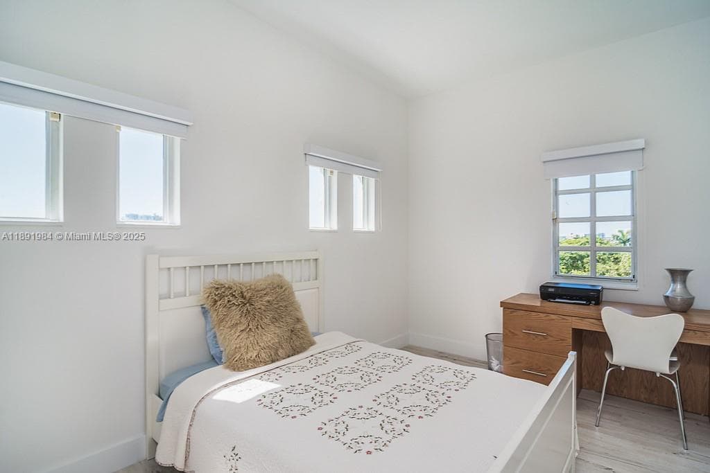 3500 Island Blvd DPH01 photo 23