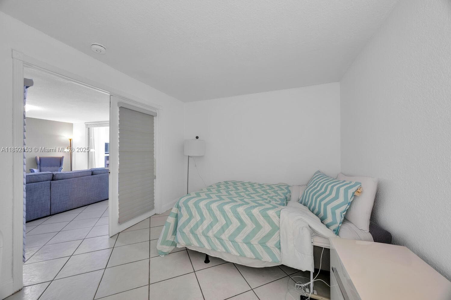 6039 Collins Ave 311 photo 17