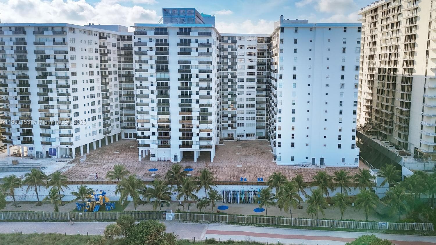 6039 Collins Ave 311 photo 25