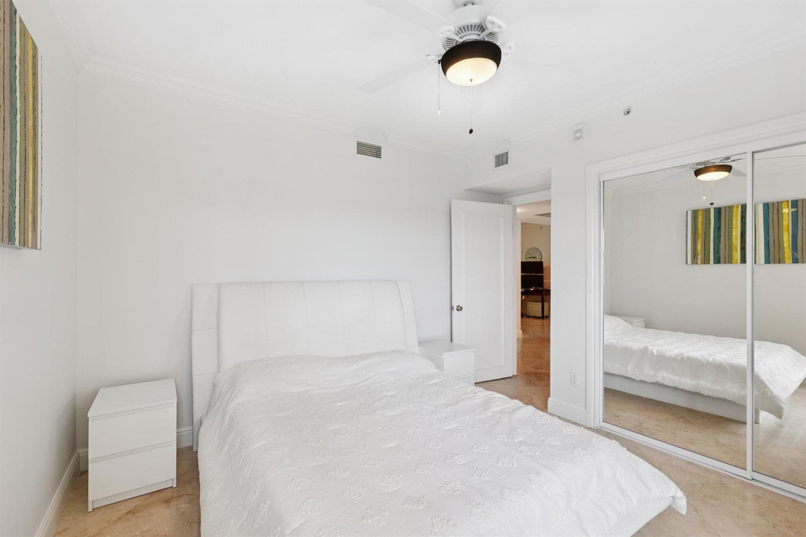 2640 Lake Shore Drive 1809 photo 14