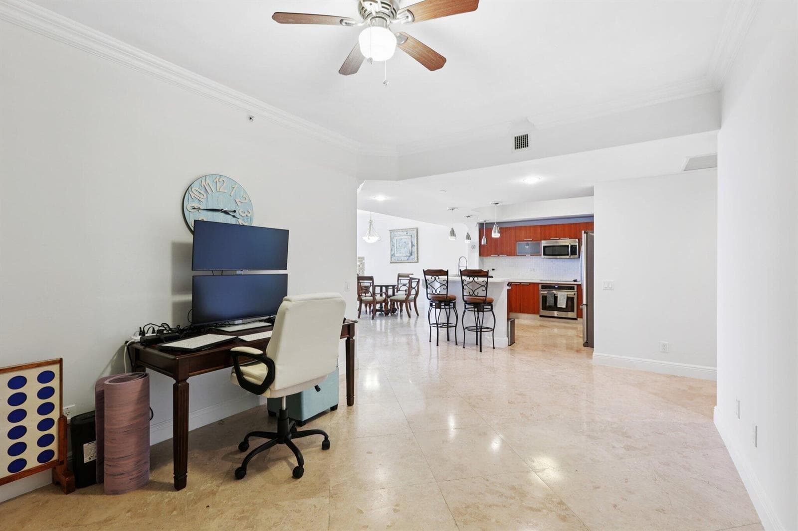 2640 Lake Shore Drive 1809 photo 19
