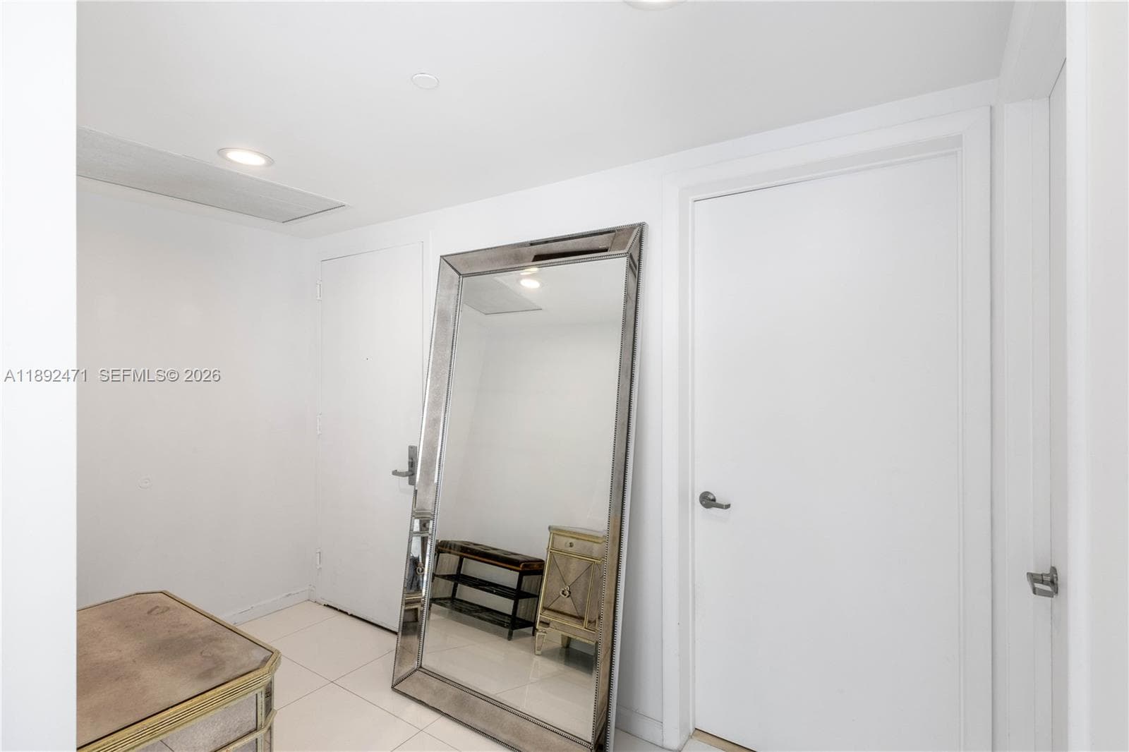 475 Brickell Ave 4015 photo 11