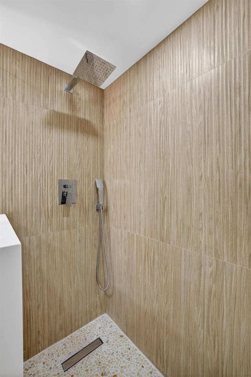 2100 S Ocean Drive 15E photo 24