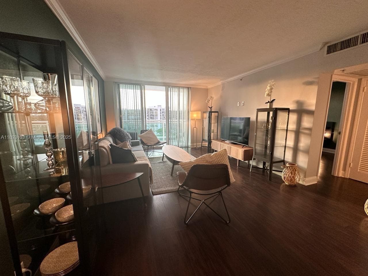 3000 S Ocean Dr 612 photo 13