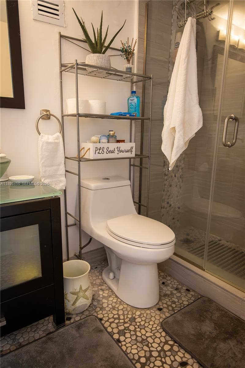 19201 Collins Ave 720 photo 20