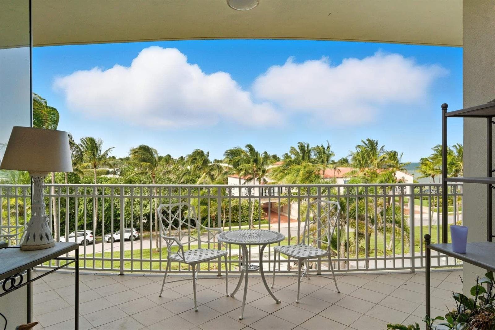100 Royal Palm Way F4 photo 2