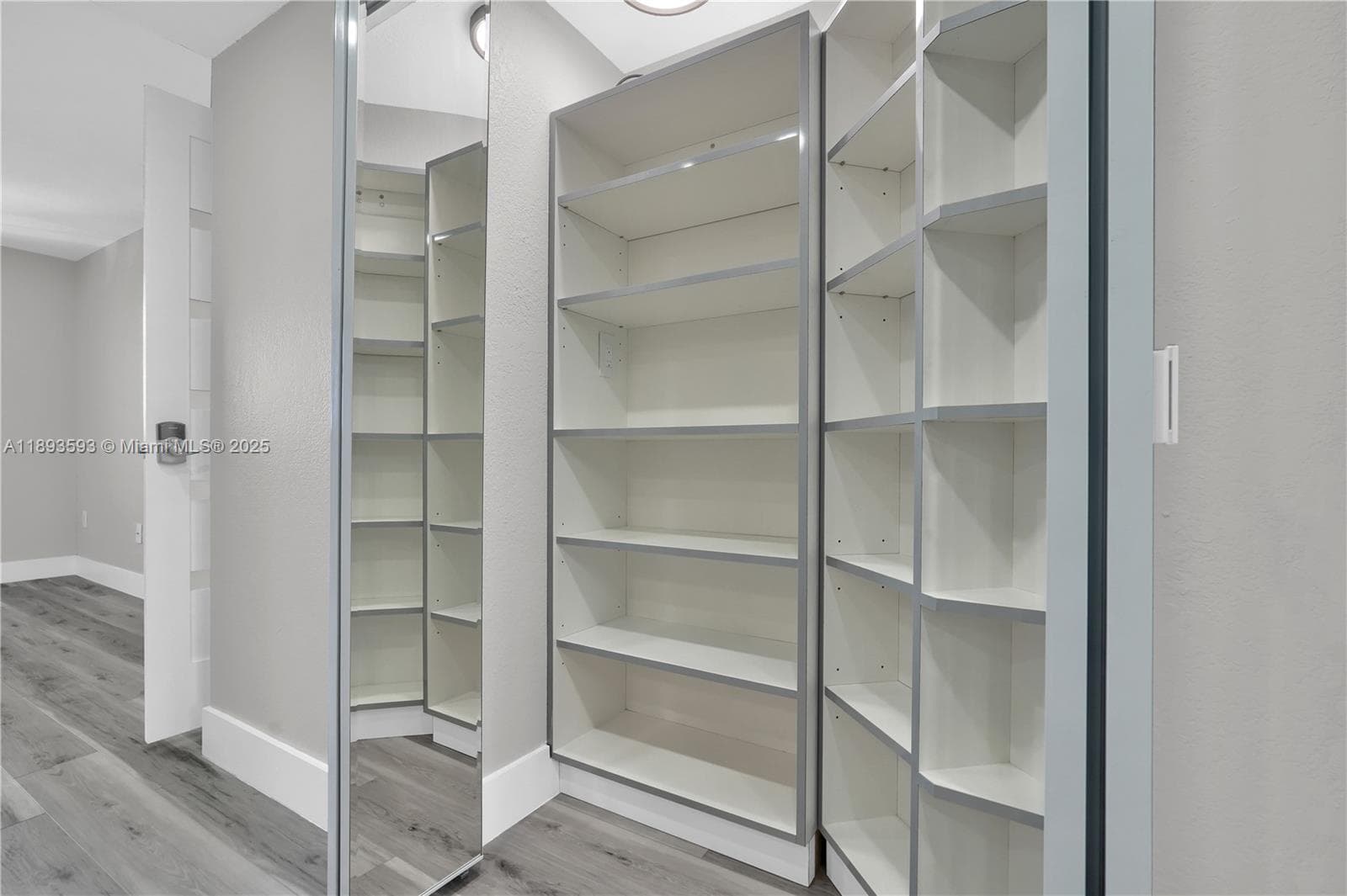 5880 Collins Ave 403 photo 15