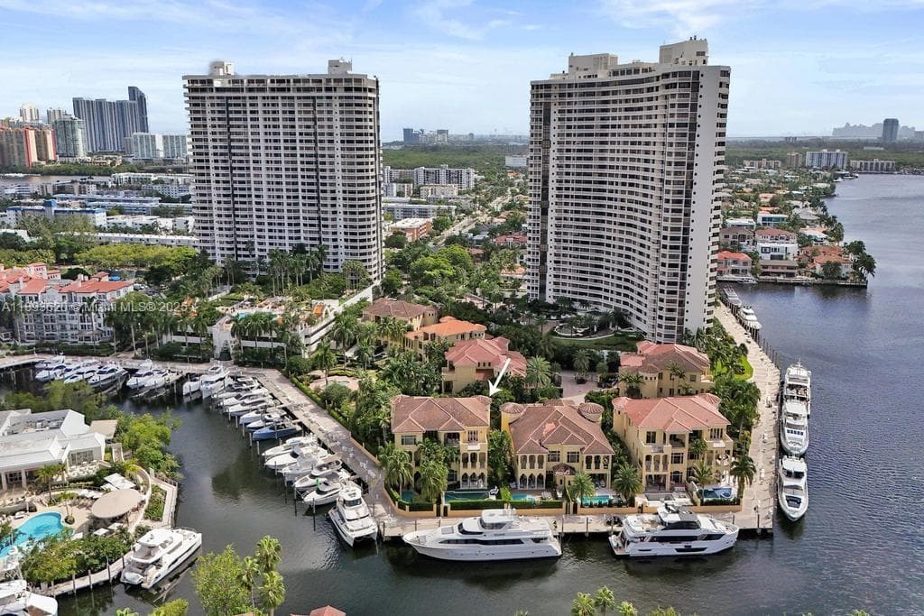 1516 Island Blvd photo 12
