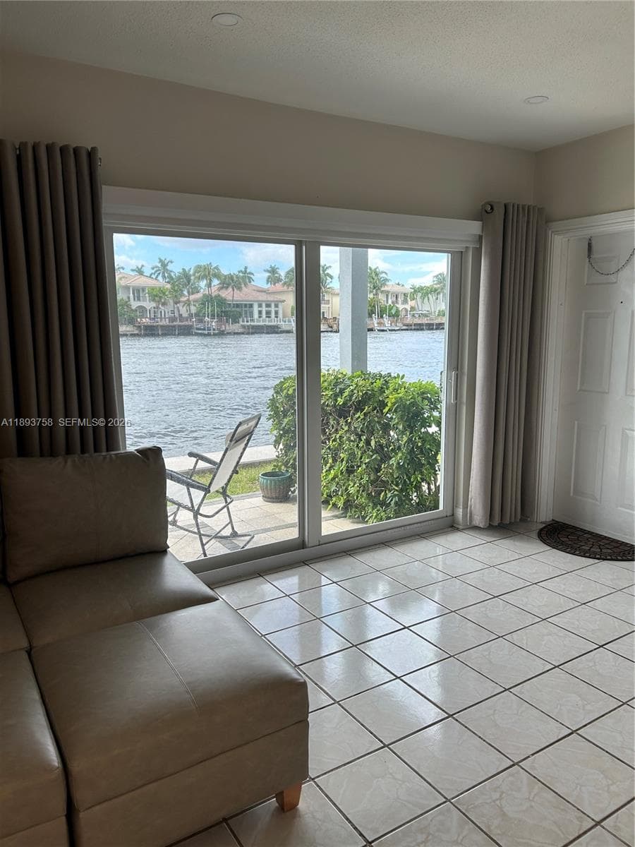 2200 S Ocean Dr N116 photo 5