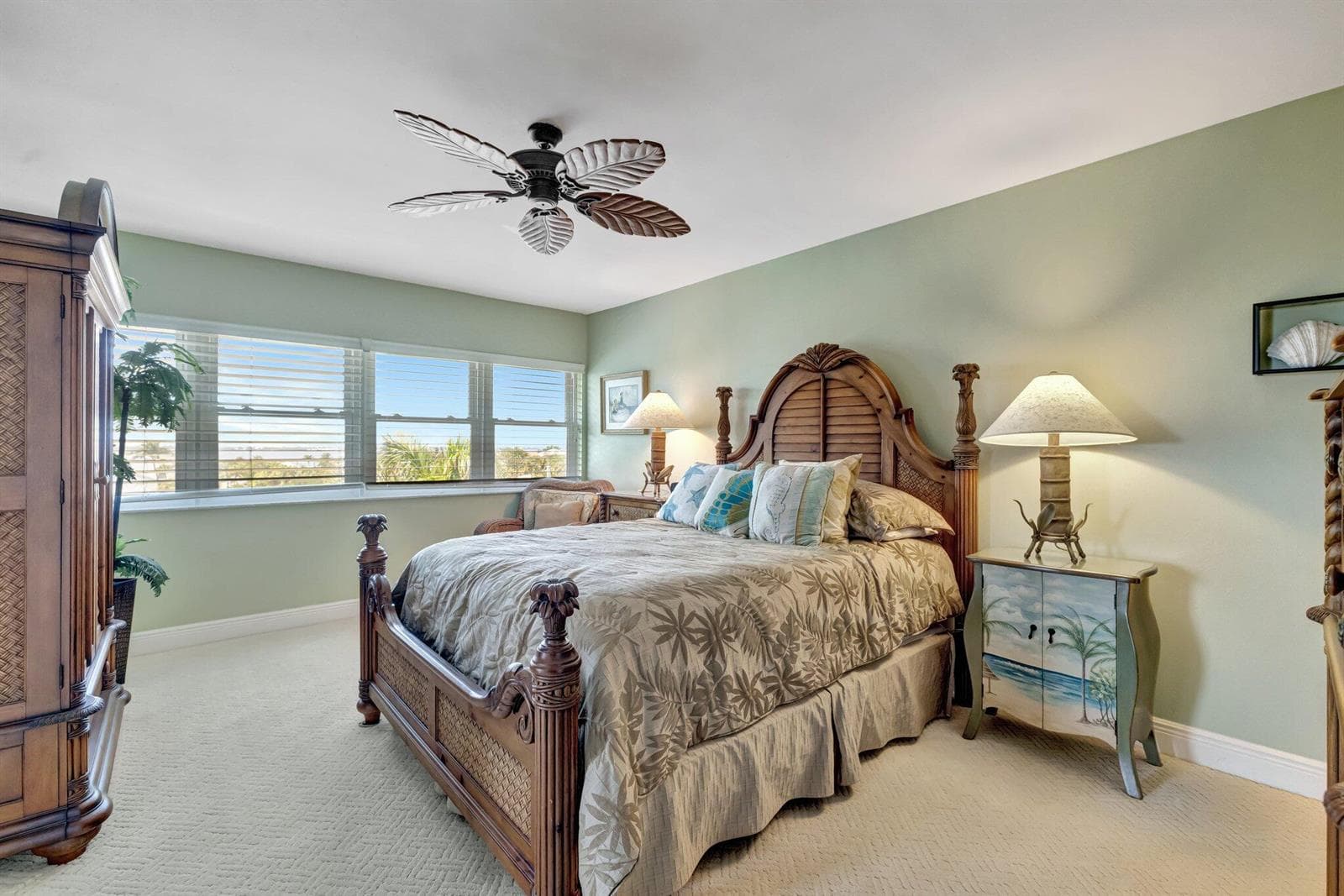 1555 NE Ocean Boulevard 402 photo 23