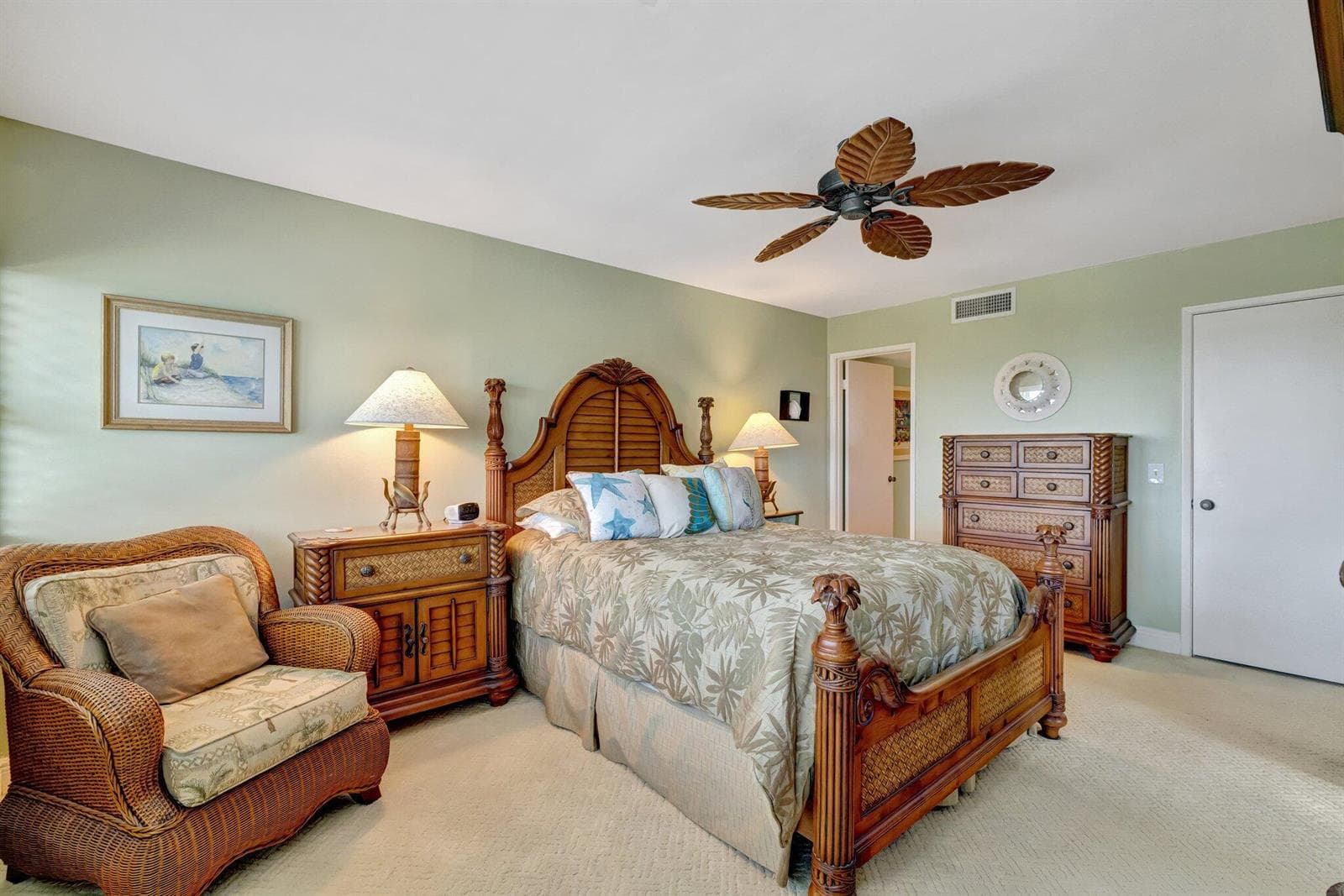 1555 NE Ocean Boulevard 402 photo 25