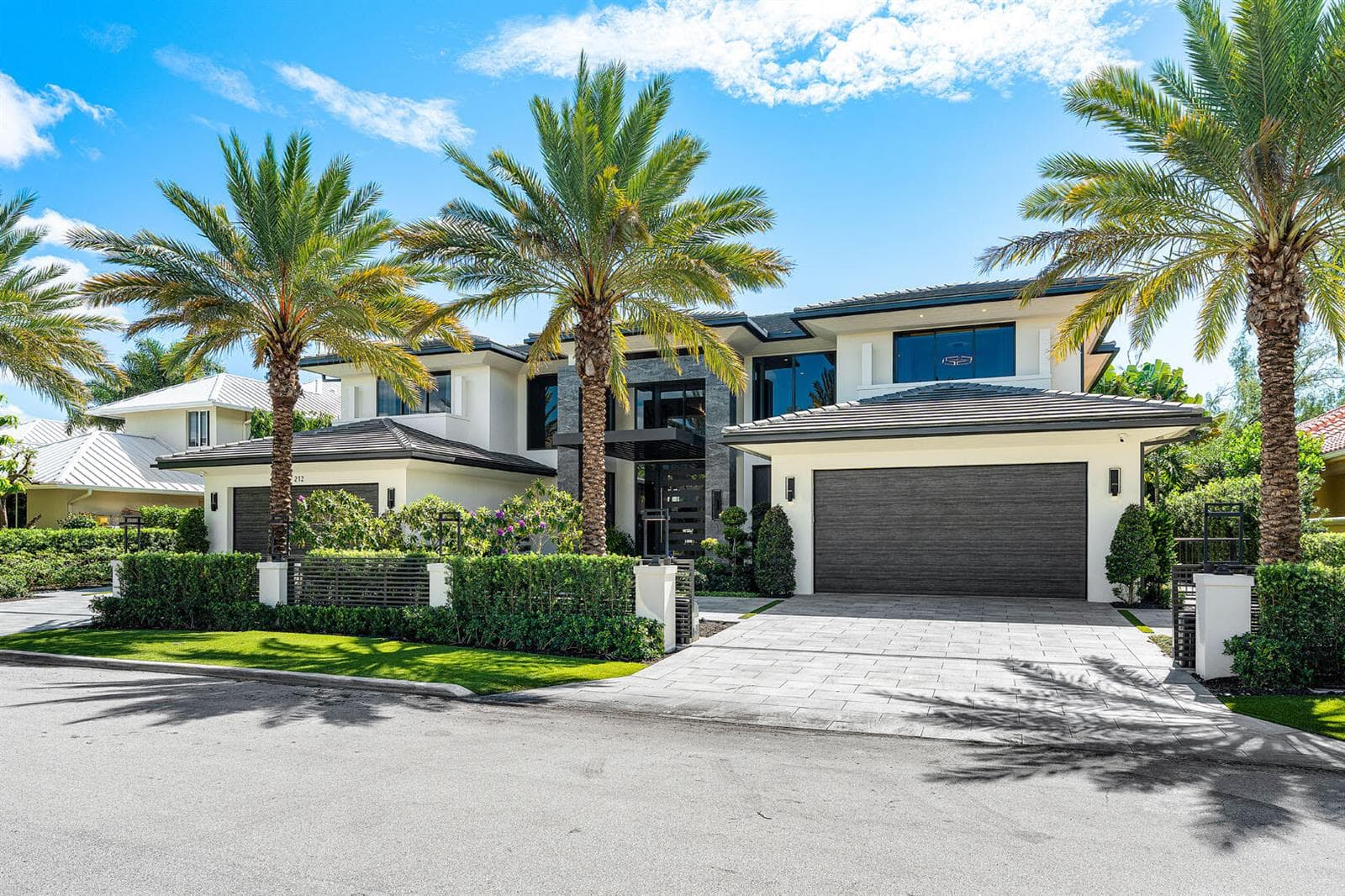212 W Alexander Palm Road photo 4