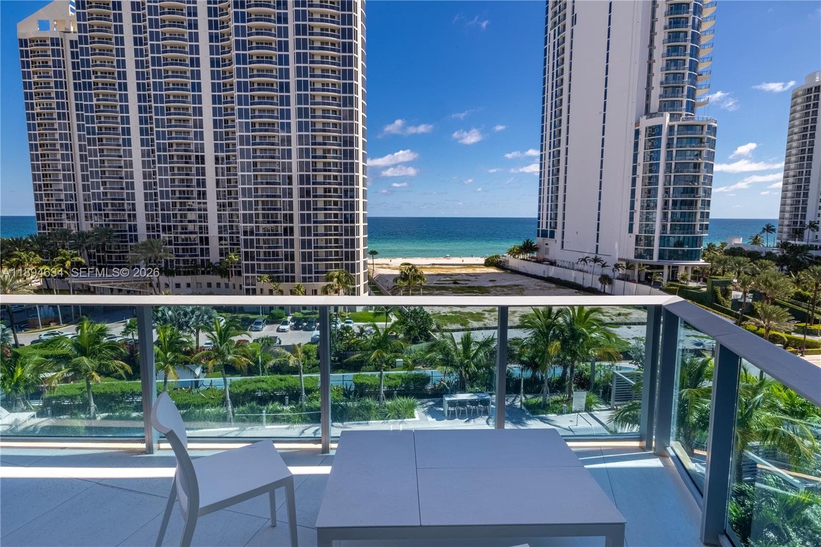 17550 Collins Ave 703 photo 10