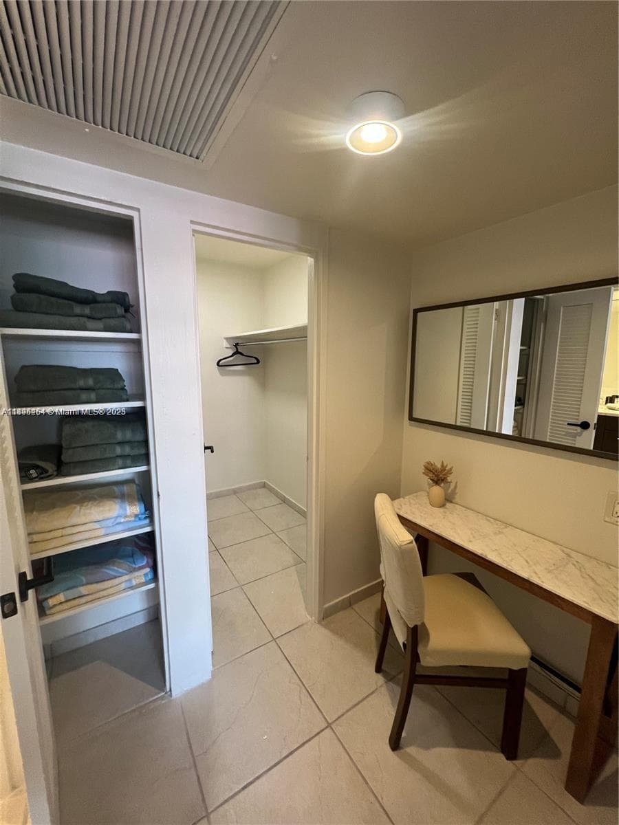 5161 Collins Ave 1211 photo 12